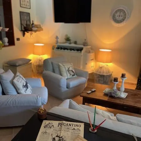 La Casina Di Sandro 3* 诺西拉·乌姆布拉