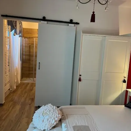 Gasthuis La Casina Di Sandro 3*