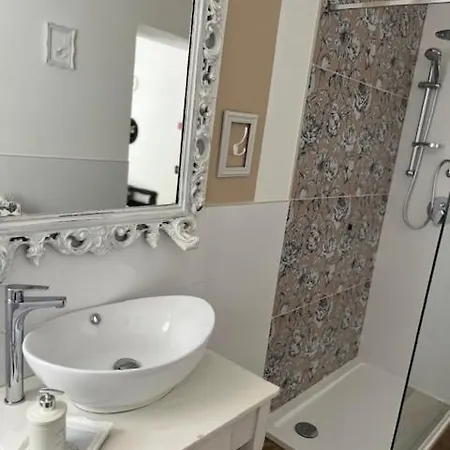 La Casina Di Sandro Гостевой дом 3*