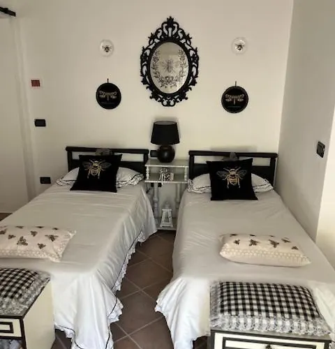 La Casina Di Sandro 3* Nocera Umbra