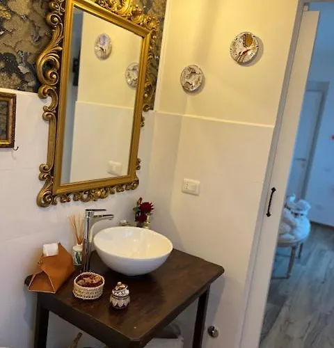 La Casina Di Sandro 3* 诺西拉·乌姆布拉